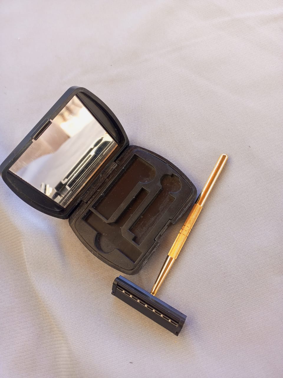 Antique Razor Blade Box